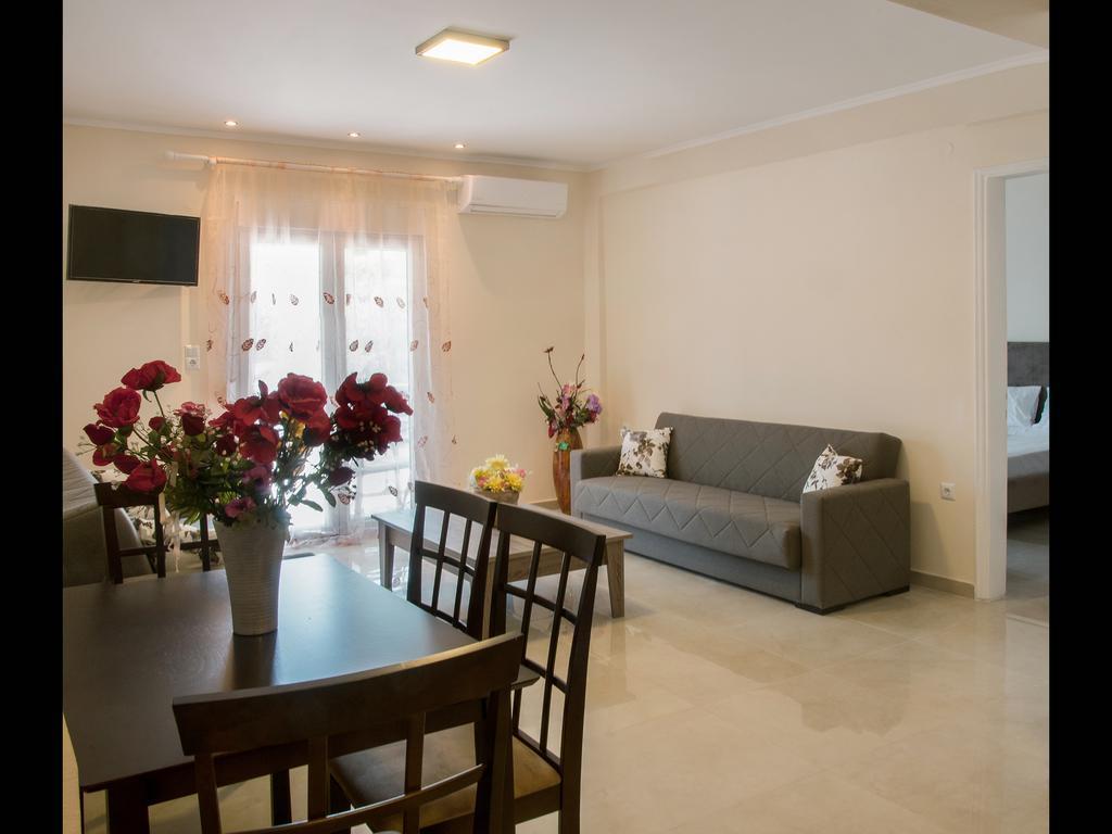 Namare Luxury Apartments Skala Sotiros Exterior photo